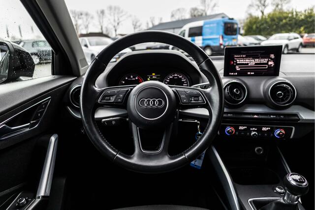 Audi Q2 30 TFSI Sport Pro Line | NL Auto | Cruise