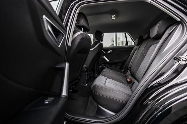 Audi Q2 30 TFSI Sport Pro Line | NL Auto | Cruise