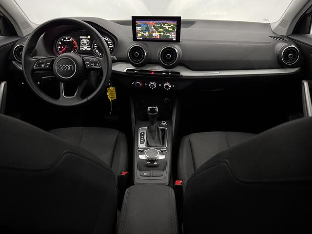 Audi Q2 35 TFSI S-line Airco, Parkeersensoren, Navi, Cruise control adaptief, Stoelverwarming, A start stop