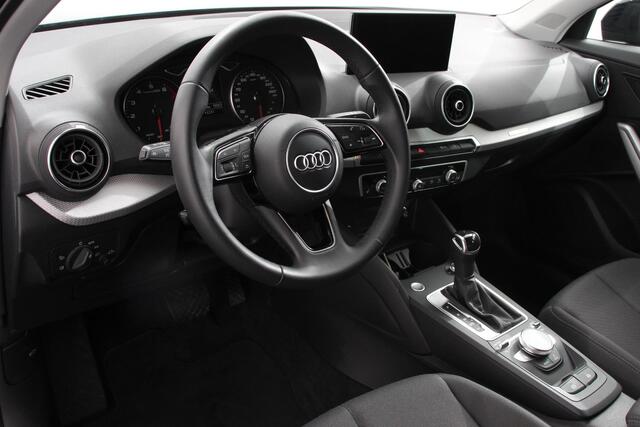 Audi Q2 35 TFSI 150pk S-tronic Prestige | Navigatie | Apple Carplay/Android Auto | Camera | Parkeersensoren | Adaptive Cruise Control | Elektrische achterklep | Matrix LED-koplampen | Stoelverwarming | Getinte ramen