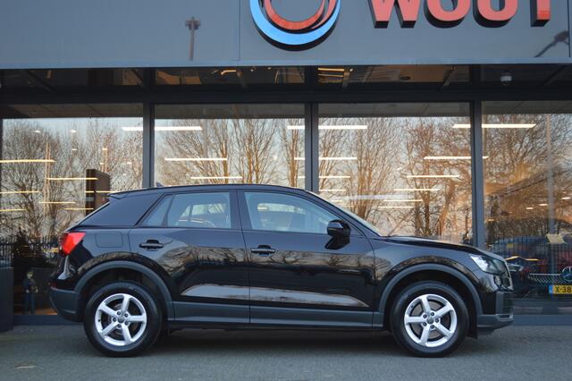 Audi Q2 1.4 TFSI CoD Design Aut. Navi Airco CarPlay Pdc