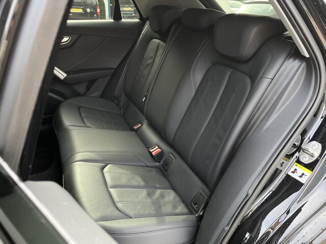 Audi Q2 35 TFSI S Edition | Matrix LED | Stoelverwarming | Adapt. Cruise | Camera | Apple/Android CarPlay | All-seasons
