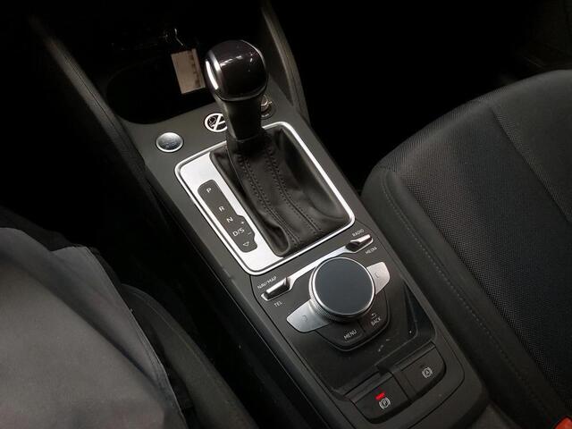 Audi Q2 35 TFSI Pro Line Keyless Go & Entry | Elektrische kofferklep | Achteruitrijcamera | Adaptive Cruise | Stoelverwarming |