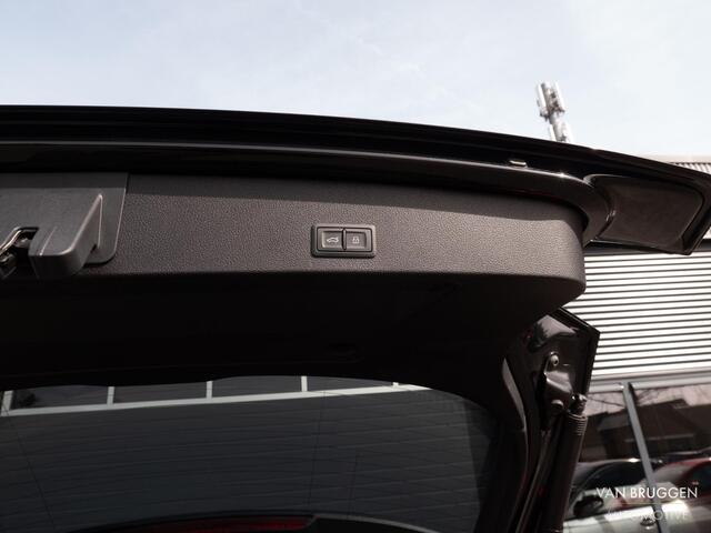 Audi Q2 35 TFSI Sport Keyless Camera ACC CarPlay