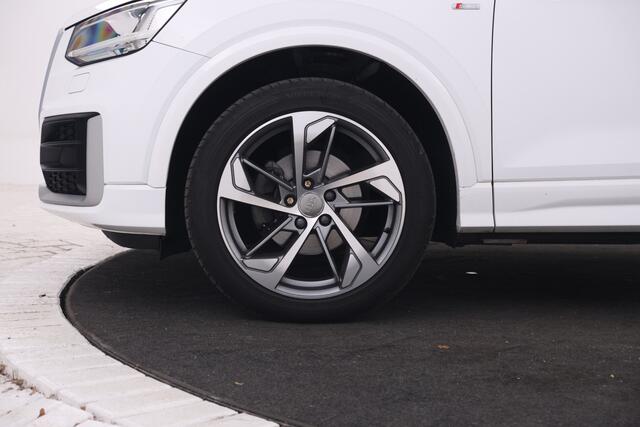 Audi Q2 30 TFSI Sport S-line! Leer, Alles in kleur!