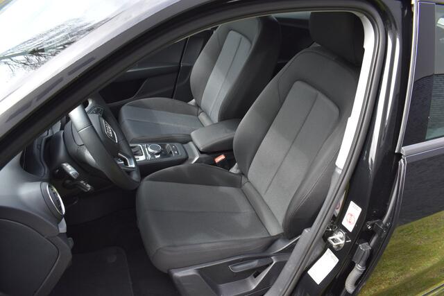 Audi Q2 35 TFSI S Edition Automaat Navi digi-cockpit