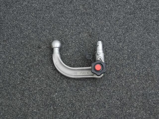 Audi Q2 35 TFSI 150 pk S-tronic S-Line | Trekhaak | Achteruitrijcamera | Stoelverwarming | Navigatie