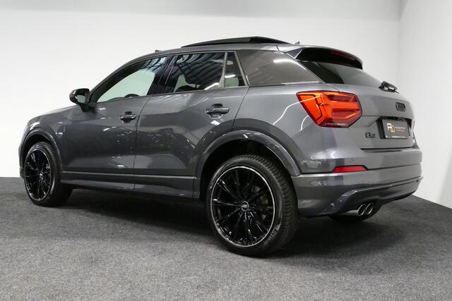Audi Q2 2.0 TFSI quattro Sport Edition #1 / S line / Panoramadak / Carbon-pakket Audi Exclusive / Apple Carplay - Android Auto / Stoelverwarming / Full LED / Audi Sound System / Keyless / 19'' LMV / Adaptive Cruise Control / Navigatie / PDC / Grootlichtassistent