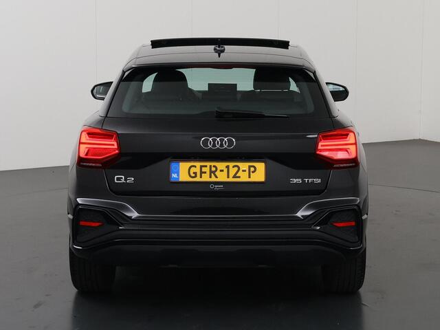 Audi Q2 35 TFSI S Edition | 2x S-Line | Panoramadak | Black-Pack | Virtual Cockpit | Navigatie | Stoelverwarming | Adaptieve Cruise Control | Matrix LED |