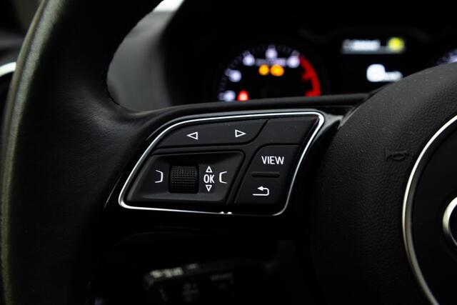 Audi Q2 30 TFSI Pro Line |Camera|Stoelverwarming|Cruise|