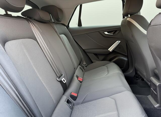 Audi Q2 35 TFSi 1.5 150pk Aut. S-line, Clima | Navi & CarPlay | Nano gray