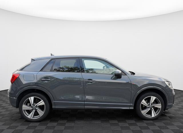 Audi Q2 35 TFSi 1.5 150pk Aut. S-line, Clima | Navi & CarPlay | Nano gray
