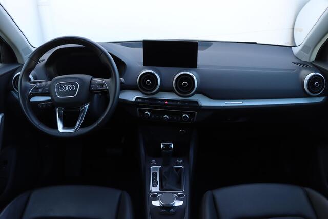 Audi Q2 35 TFSI Advanced edition 150pk | Camera | Stoelverwarming | Navi