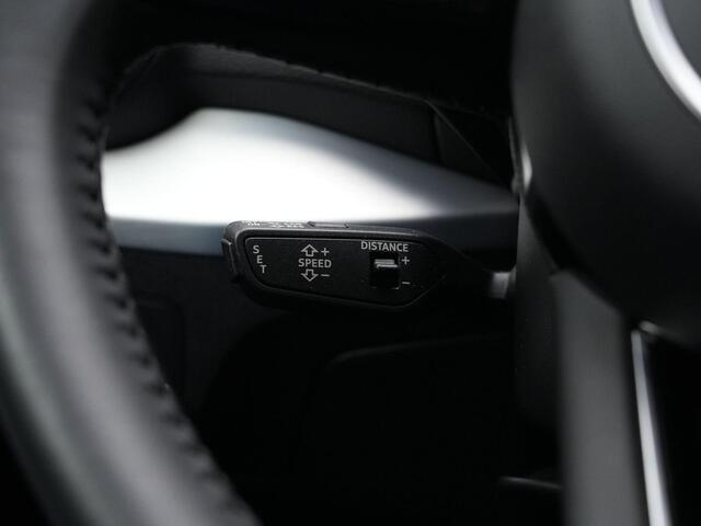 Audi Q2 35 TFSI 150 pk S-tronic S Edition / S-Line | Achteruitrijcamera | Adaptive Cruise | Navigatie | Side Assist