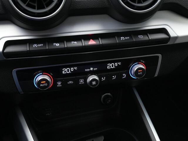 Audi Q2 35 TFSI 150 pk S-tronic S Edition / S-Line | Achteruitrijcamera | Adaptive Cruise | Navigatie | Side Assist