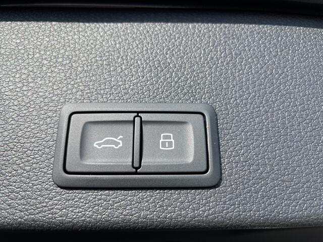 Audi Q2 35 TFSI S-line Matrix Camera Keyless Go