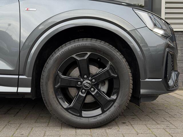 Audi Q2 35 TFSI S Line CarPlay Camera LED