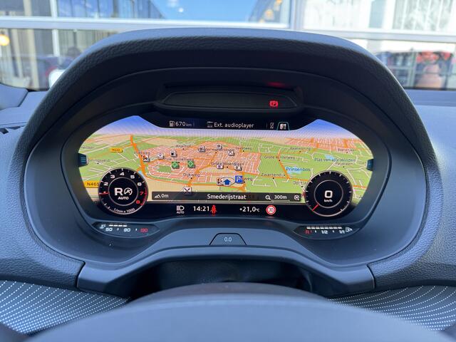 Audi Q2 35 TFSI S-LINE Virt Cock/Camera/Apple/Sonos