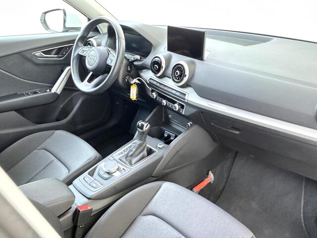 Audi Q2 35 TFSI Business Edition | Assistentie pakket Parking | airco automatisch | Apple Carplay/Android | cruise control | LED koplampen | lichtmetalen velgen 17" | navigatiesysteem full map | cruise control adaptief |