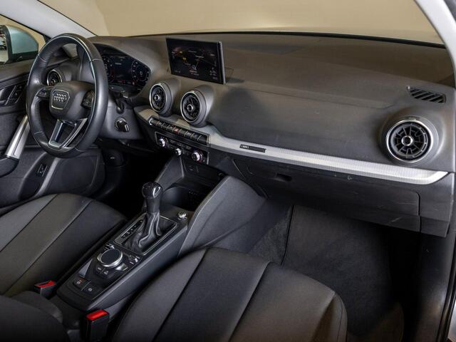 Audi Q2 35 TFSI Advanced edition / 150pk / Stoelverwarming / Adaptieve cruise control / Elektrische achterklep /