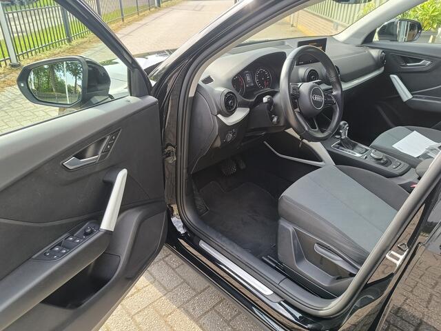 Audi Q2 1.0 TFSI Design Pro Line | NAP | afneembare Trekhaak | Automaat | LM Velgen |