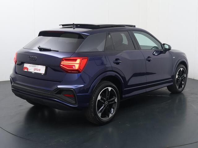 Audi Q2 35 TFSI S Edition | 150 PK | Automaat | Panoramadak | Trekhaak | Matrix LED koplampen | S line |