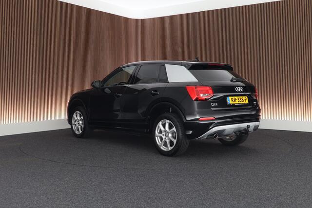 Audi Q2 1.0 TFSI 116pk H6 Sport Trekhaak ACC Stoelverwarming Leder Virtual Cockpit Navigatie
