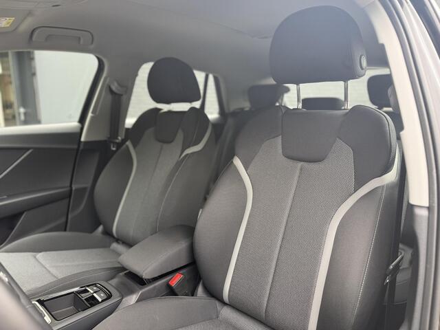 Audi Q2 35 TFSI S-Line Automaat l Matrix LED l Camera l Stoelverwarming l Carplay
