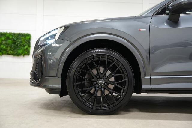 Audi Q2 35 TFSI S Edition * Fabrieksgarantie - Virtual - Matrix - Camera - Keyless - 19" - Blind Spot - App *