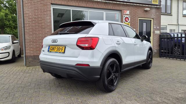 Audi Q2 30 TFSI Sport, Leder, Stoelverwarming
