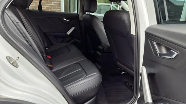 Audi Q2 30 TFSI Sport, Leder, Stoelverwarming