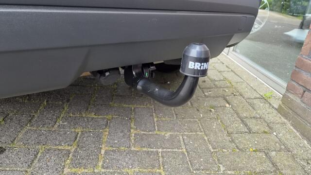 Audi Q2 30 TFSI Sport, Leder, Stoelverwarming