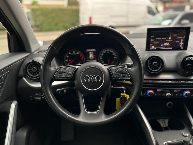 Audi Q2 1.0 TFSI Sport Pro Line S Stoel verwarming / afneembare Trekhaak / ECC