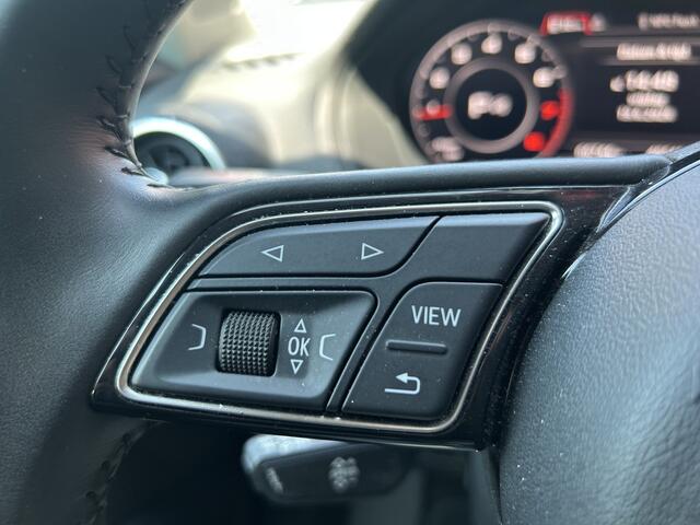 Audi Q2 35 TFSI S-Line Edition // SCHUIFKANTELDAK // VIRTUAL COCKPIT // FULL LED // LEDER // NAVI // CAMERA // KEYLESS // CLIMA // STOELVERWARMING