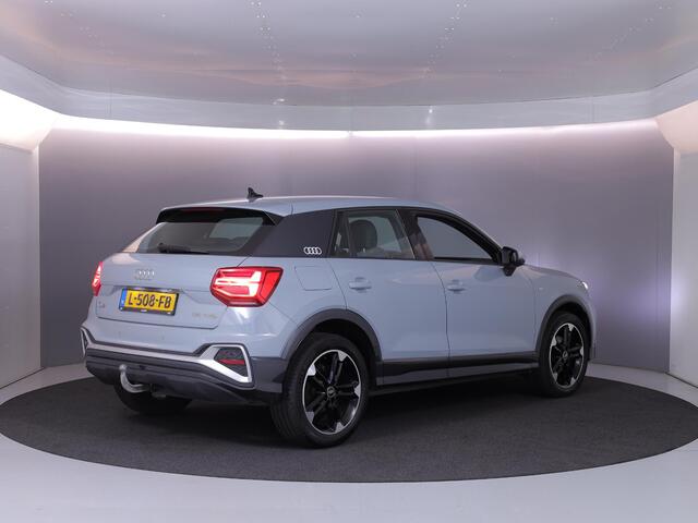 Audi Q2 35 TFSI S Edition 150 pk S-tronic | Navigatie | Trekhaak | Parkeersensoren achter | Matrix LED koplampen | S-Line |