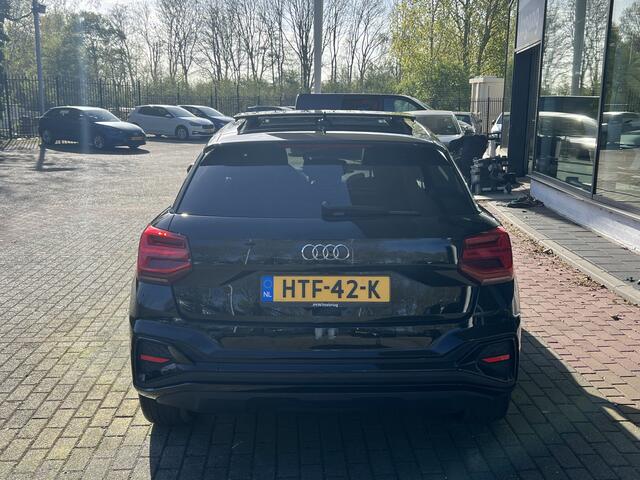 Audi Q2 35 TFSI S Edition / Panorama dak / Stoelverwarming / Elekt. Achterklep / Getint glas TRANS