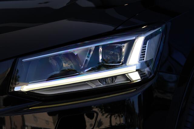 Audi Q2 30 TFSI S Edition | BTW | S-LINE | STOELVERWARMING | ACC | PDC V+A |