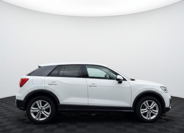 Audi Q2 35 TFSi Aut. 150pk, Pano | Trekhaak | Camera