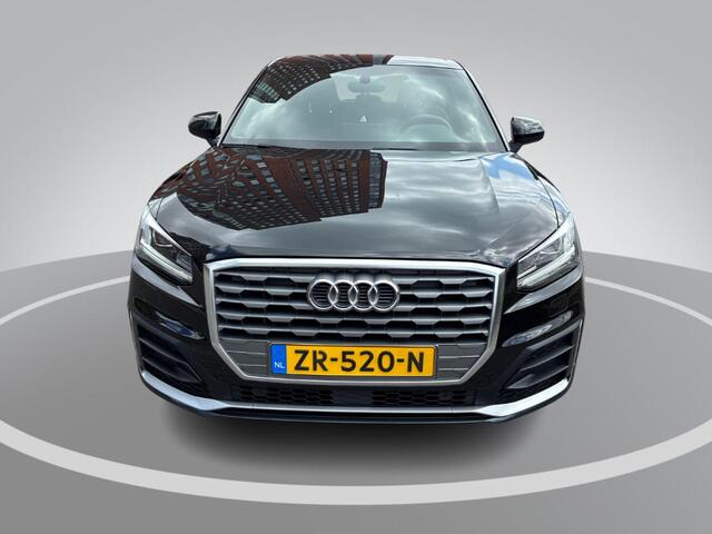 Audi Q2 35 TFSI CoD 150pk S line Edition · Trekhaak · Adaptive Cruise Control · Afgevlakt stuurwiel · Elek. inklap. buitenspiegels · Navigatie · Clima · Parkeersensoren V+A ·