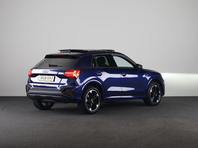 Audi Q2 35 TFSI S Edition 150pk | Panoramadak | Camera | Stoelverwarming | Elek. klep | Ambienteverlichting