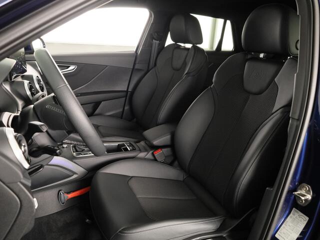 Audi Q2 35 TFSI S Edition 150pk | Panoramadak | Camera | Stoelverwarming | Elek. klep | Ambienteverlichting