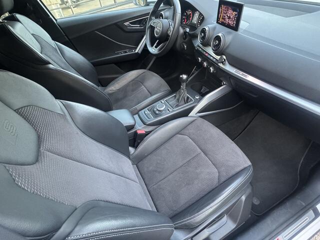 Audi Q2 1.0 TFSI S-LINE SPORT EDITION / NAVI / PDC V+A / Intresse, Proefrit? Bel of app met: 06-15025420 (Wegens de zomervakantie bezichtiging op afspraak)