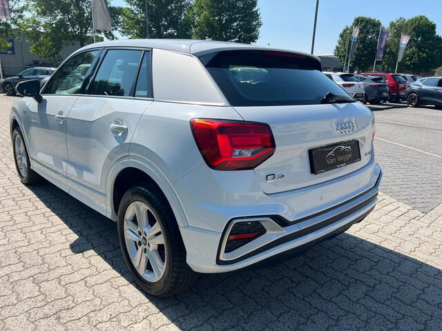 Audi Q2 35 TFSI Pro Line camera, cruise, pdc, airco, stoelverw