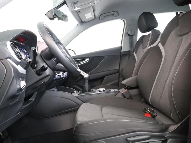 Audi Q2 30 TFSI Advanced edition 110pk 6bak| Navi| Camera| 18'LM-velgen