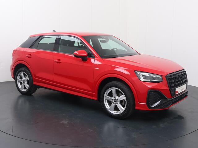 Audi Q2 30 TFSI S Edition | 110 PK | Matrix LED koplampen | Navigatiesysteem | S line | Climate control | Audi virtual cockpit |