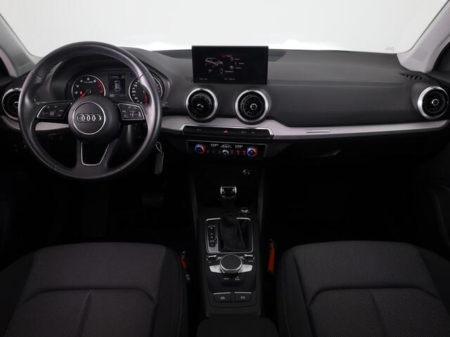 Audi Q2 35 TFSI Business Edition 150pk | Climatronic | Apple Carplay/Android Auto | Cuise control | LED koplampen | Lichtmetalen velgen 17" | Navigatiesysteem full map