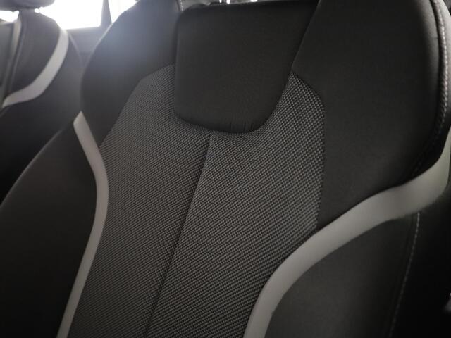 Audi Q2 35 TFSI Business Edition 150pk | Climatronic | Apple Carplay/Android Auto | Cuise control | LED koplampen | Lichtmetalen velgen 17" | Navigatiesysteem full map