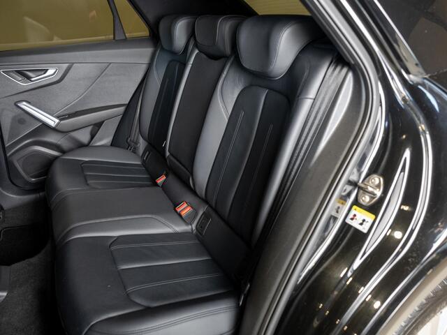 Audi Q2 1.4 TFSI CoD Design Pro Line Plus 150pk / Panoramadak / Achteruitrijcamera / Trekhaak / Cruise control adaptief / Navigatie / Apple carplay /