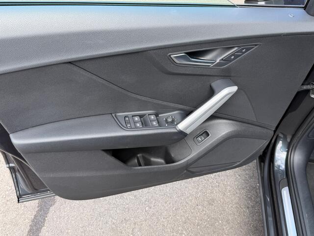 Audi Q2 35 TFSI 150pk S-tronic Advanced | Trekhaak | Camera | 4-seizoenen banden | Elek. Achterklep | Rijklaar incl. garantie