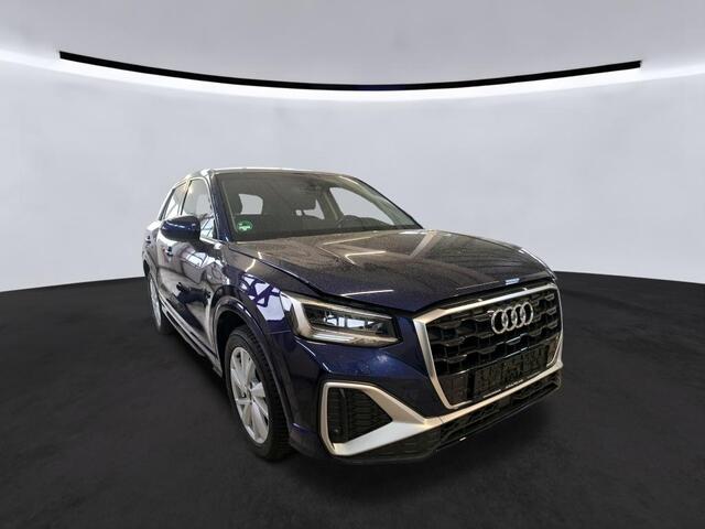 Audi Q2 35 TFSI 150pk Advanced S Line ext. / Trekhaak / Navi / Stoelverwarming